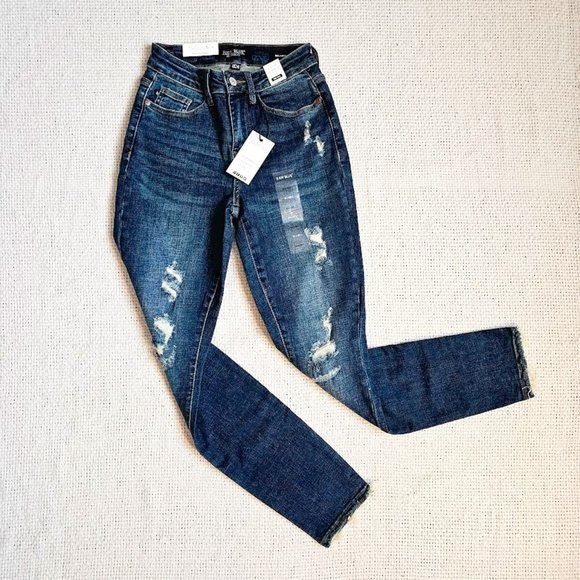 Judy Blue Denim - Judy Blue Mid Rise Distressed Dark Wash Relaxed Stretch Jeans Size 0(24)